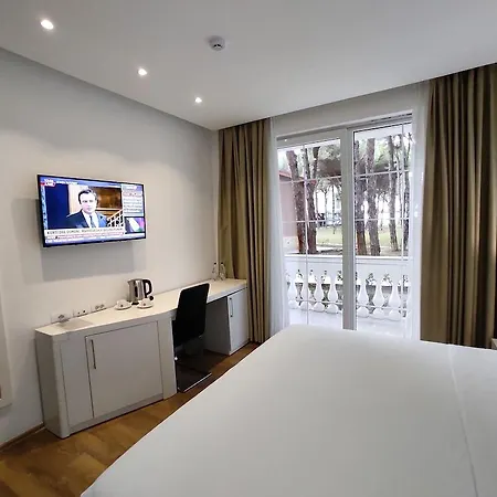 Hotel Prestige Durres