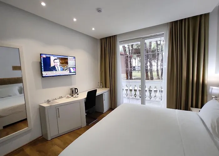 Ξενοδοχείο Prestige Durres